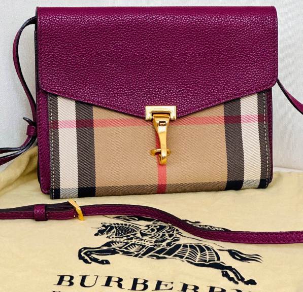 Foto do modelo Macken, uma das bolsas mais desejadas e famosas da marca de luxo Burberry.