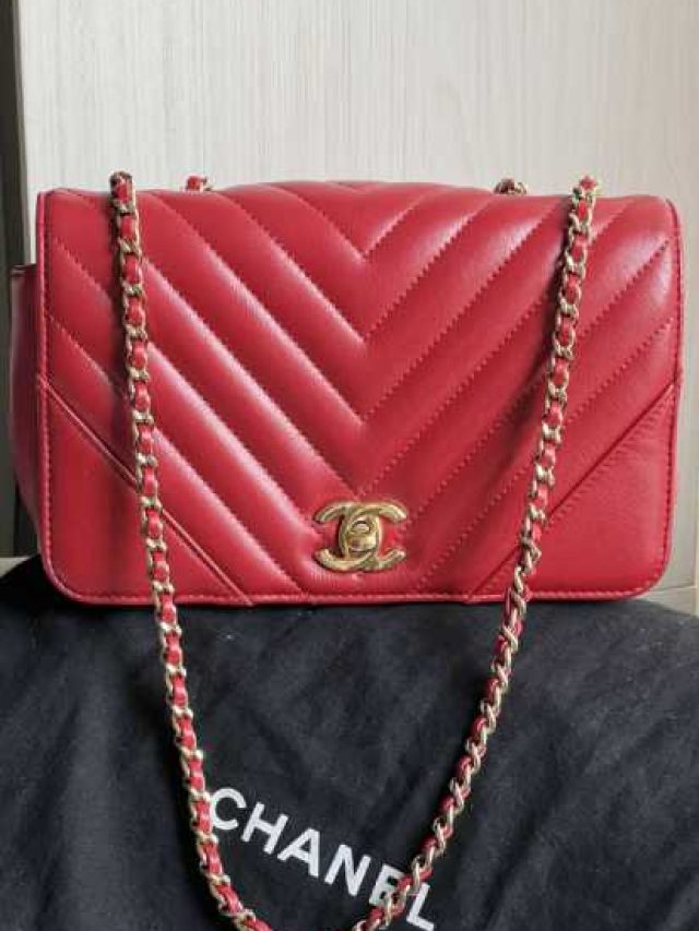 Elegância Francesa em Forma de Bolsa: 10 Modelos na Super Sale Mês dos Pais