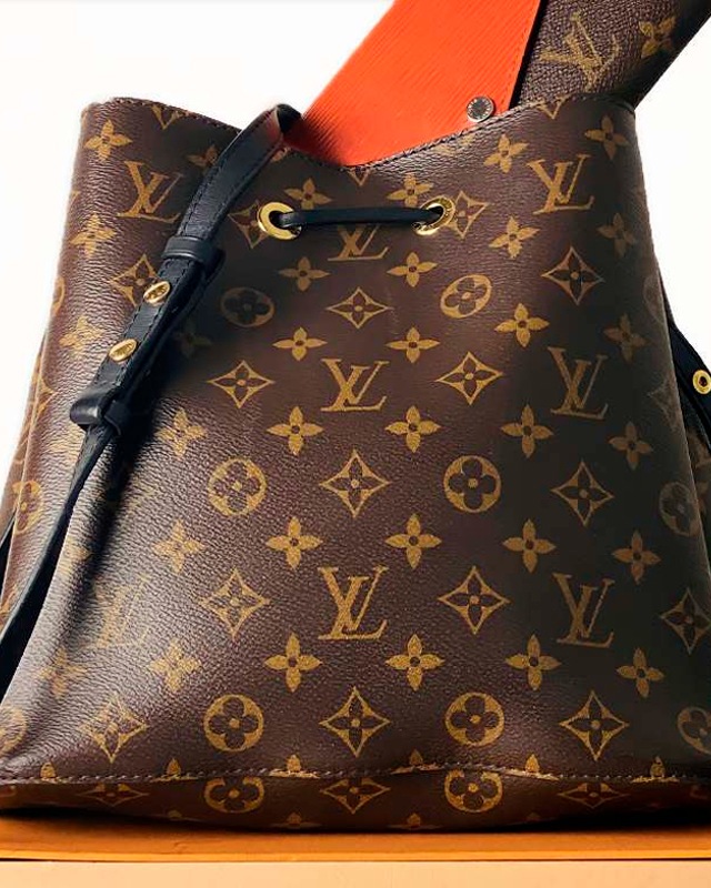 Bolsa Louis Vuitton Noé. Clique na imagem e confira mais modelos da marca!