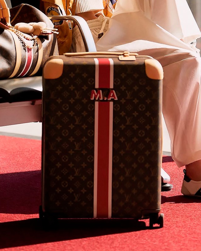 Mala Louis Vuitton Horizon. Clique na imagem e confira mais modelos! (Foto: Reprodução/Instagram @louisvuitton)