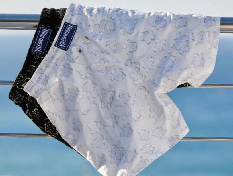 Foto de bermudas da marca Vilebrequin.