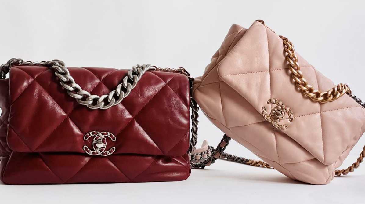 Foto de bolsas Chanel 19, modelos que tem como nomes números.