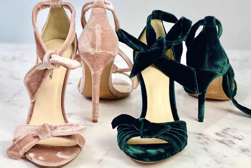 Foto de claritas um das sandalias de salto alto de luxo da marca brasileira alexandre birman.