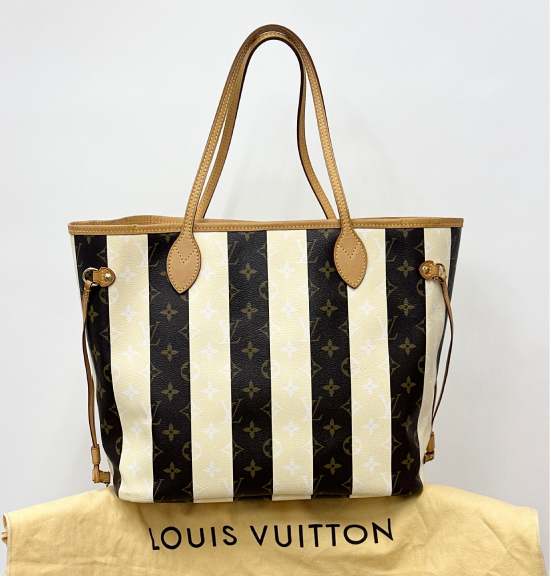 Foto de uma Bolsa LV Neverfull.