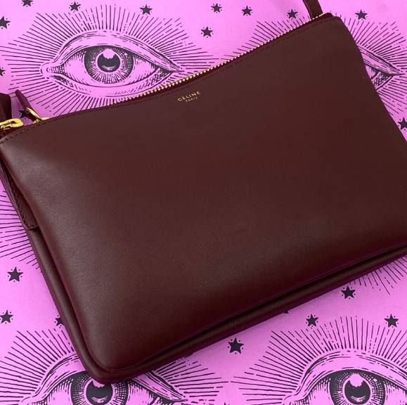 Foto de Bolsa Celine na Semana do Cliente, modelo crossbody elegante e discreto.