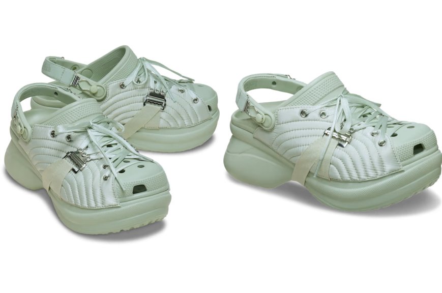 Foto de Sapato JPG x Crocs Bae Clog .