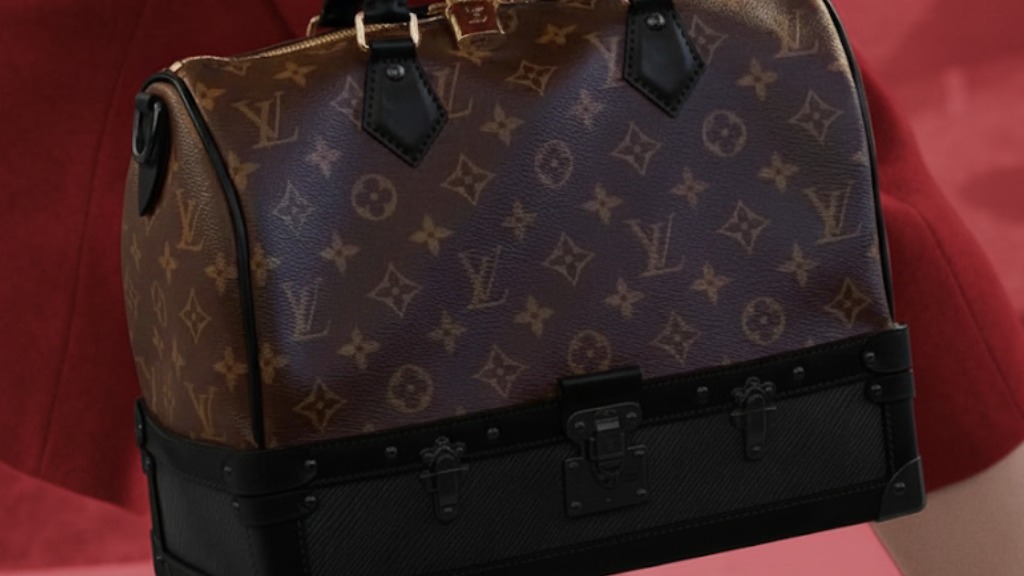 Desfile Louis Vuitton Verão 2026 na Paris Fashion Week. Coleção Feminina.