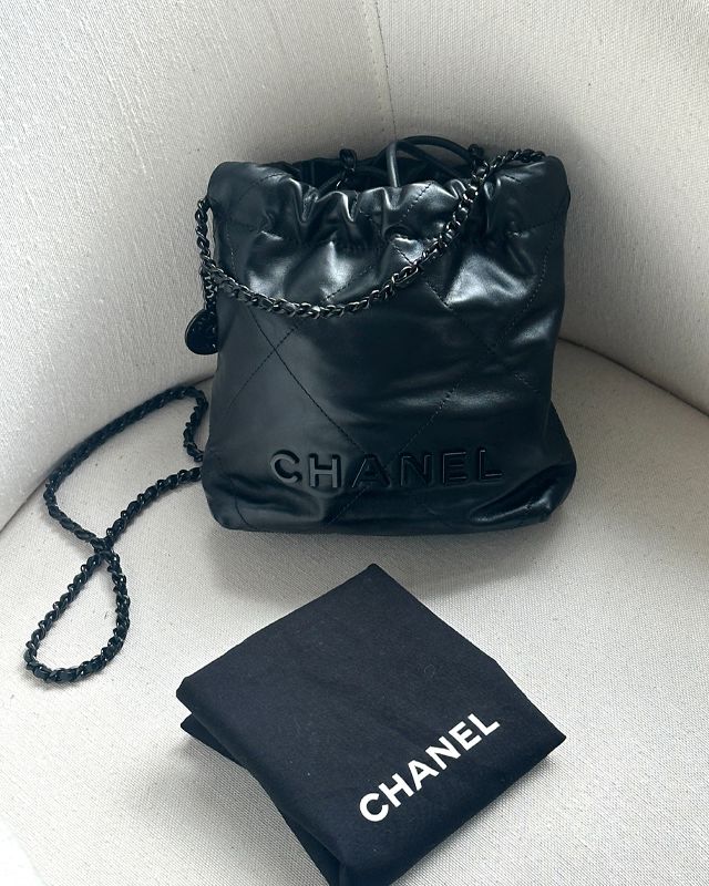 Bolsa Chanel 22. Clique na imagem e confira mais modelos!