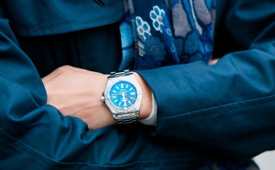 Confira os Acessórios Masculinos de Luxo na Black Friday do Etiqueta Única: bolsas, tênis, joias, das melhores grifes internacionais.