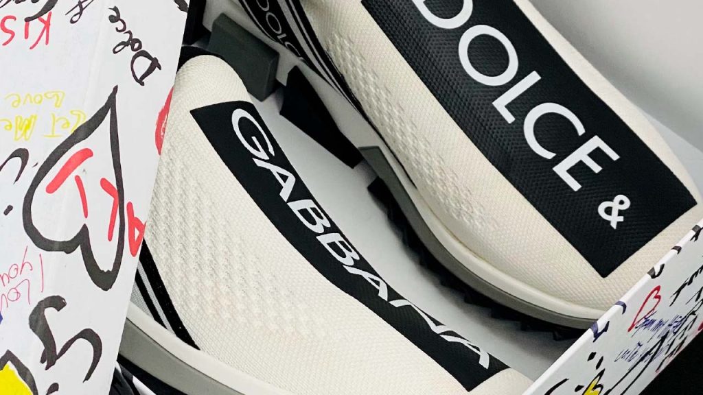 Foto de tênis masculino dolce e gabbana sorrento dentro de caixa.