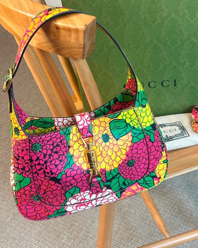 Bolsa Gucci Jackie. Clique na imagem e confira mais modelos!