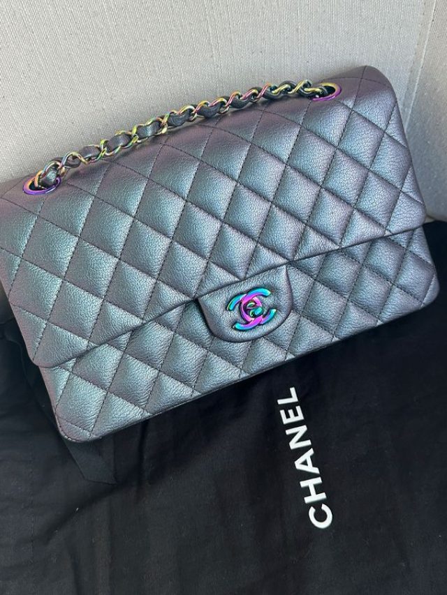 Black Month  Edit Chanel: 10 Clássicos da Marca com Preços Especiais