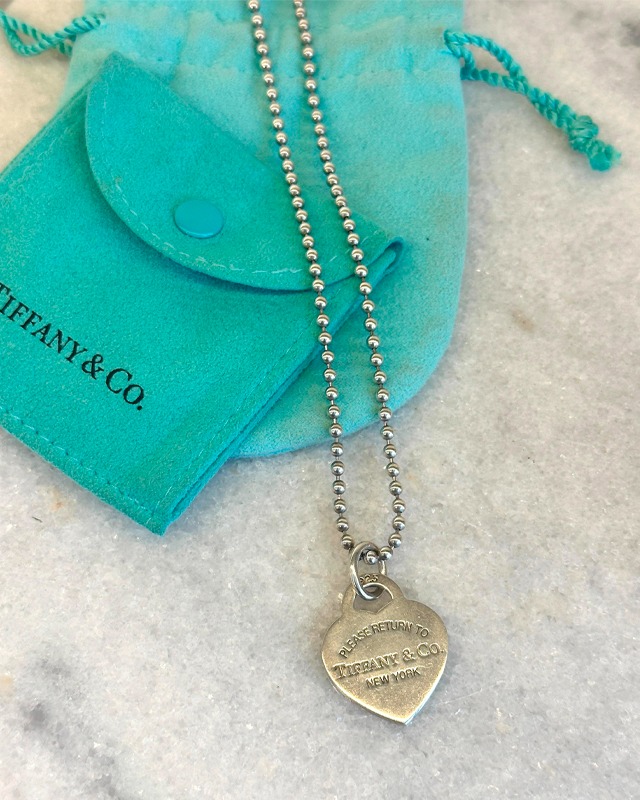 Colar Tiffany & Co Return to Tiffany. Clique na imagem e confira mais modelos!