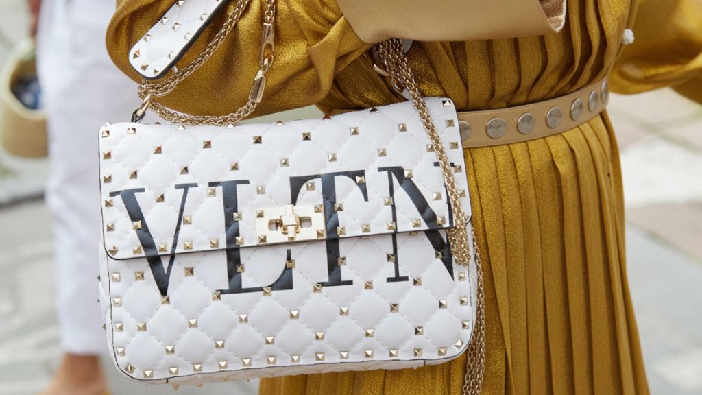 As Melhores Bolsas Valentino para brindar o Ano Novo!