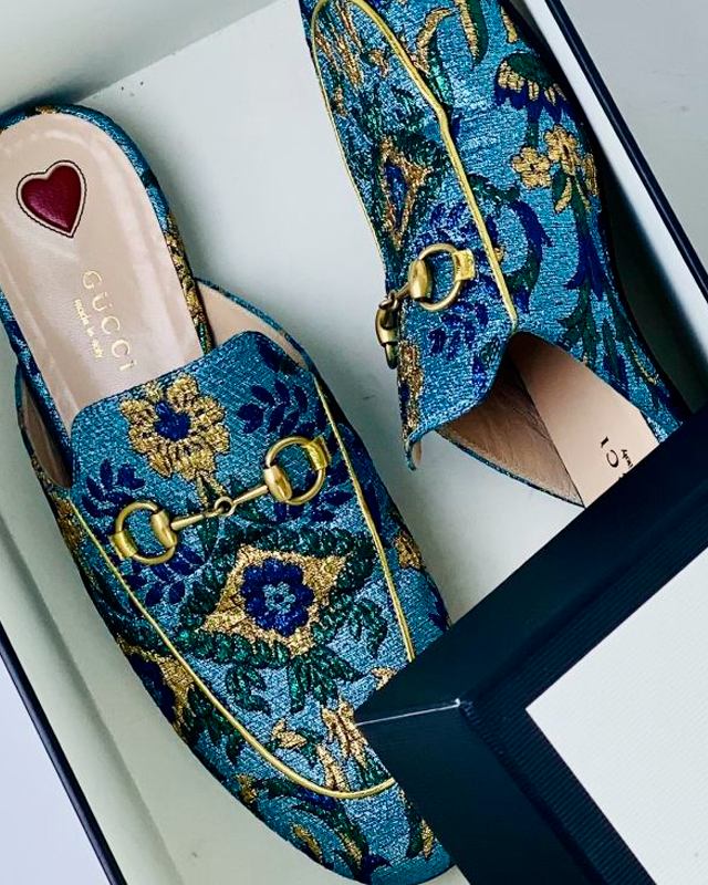 Mule Gucci Princetown. Clique na imagem e confira mais modelos da marca!