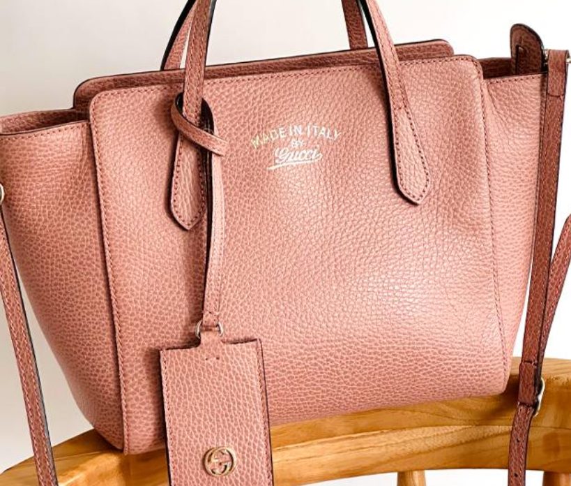 Foto da bolsa de sucesso da Gucci, modelo Swing Tote.