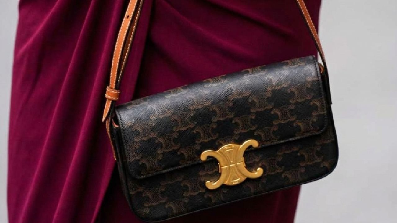 Descubra algumas das novidades mais quentes de bolsas de grife como Chanel, LV e Ferragamo no maior portal de luxo second hand.