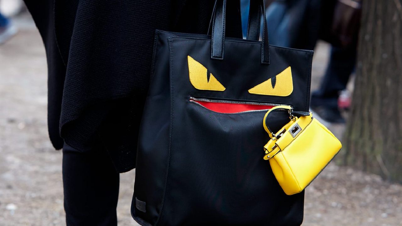 Saiba quais são as tote bags Fendi que são um sucesso até hoje. 4 Modelos perfeitos para o dia dia e trabalhar no Mês do Consumidor EÚ.