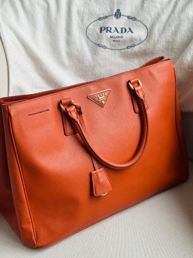 Bolsa Prada Original ou Falsa? Guia Completo 2026