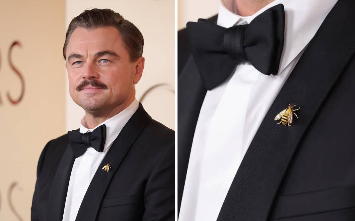 Montagem de fotos de Leonardo Dii Carprio usando broche da marca Boucheron no Oscar 2026.