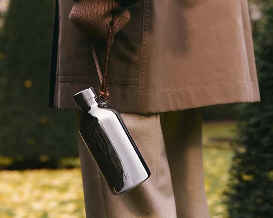 Foto da Garrafa d'água Flâneuse da hermès.