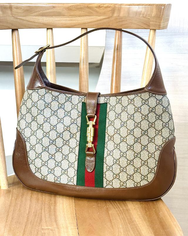 Bolsa Gucci Jackie. Clique na imagem e confira mais modelos!