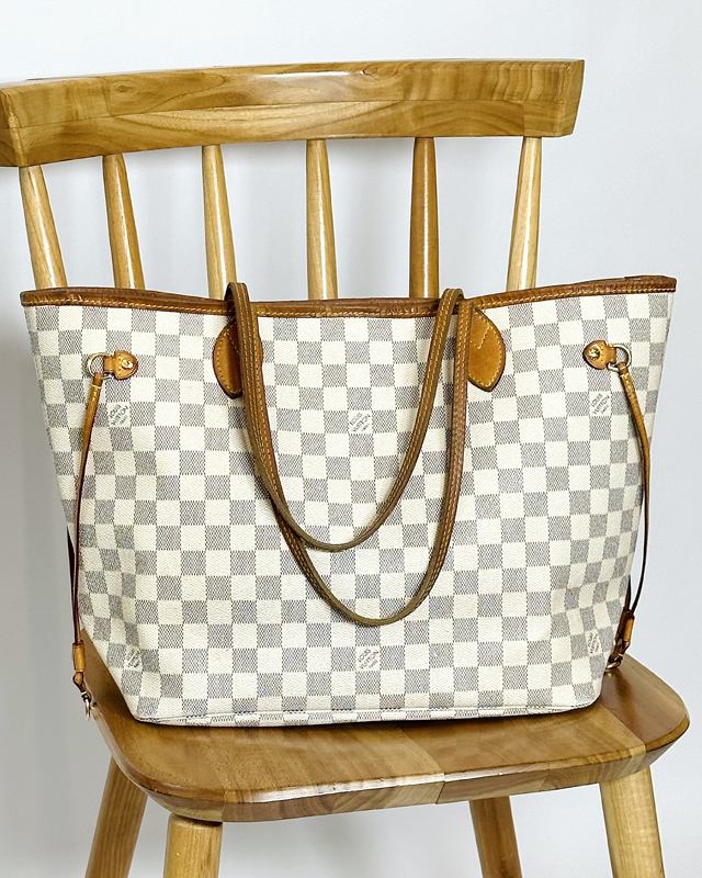 Bolsa Louis Vuitton Neverfull. Clique na imagem e confira mais modelos da marca!
