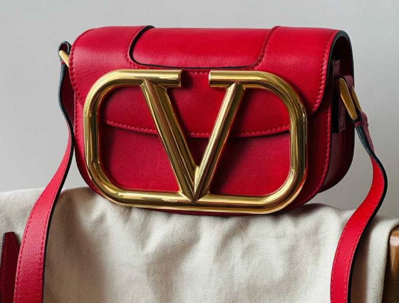 Foto de Bolsa Valentino SuperVee..