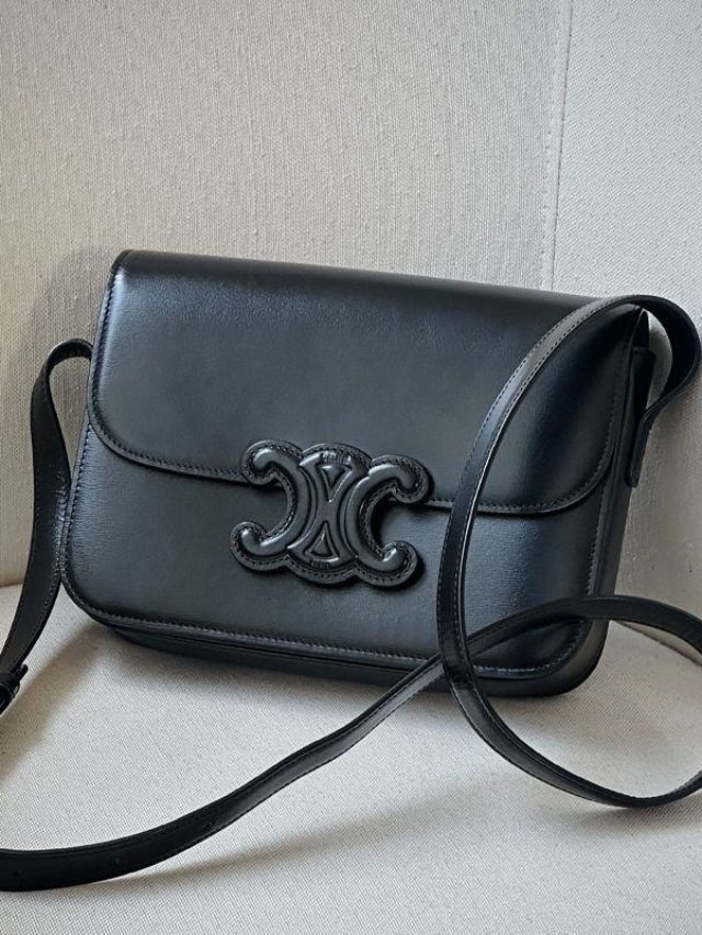 As Bolsas Femininas Com Alça Longa: Modelos de Luxo  Cheios de Estilo