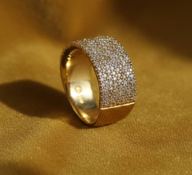 Anel Vivara Lumiere Ouro