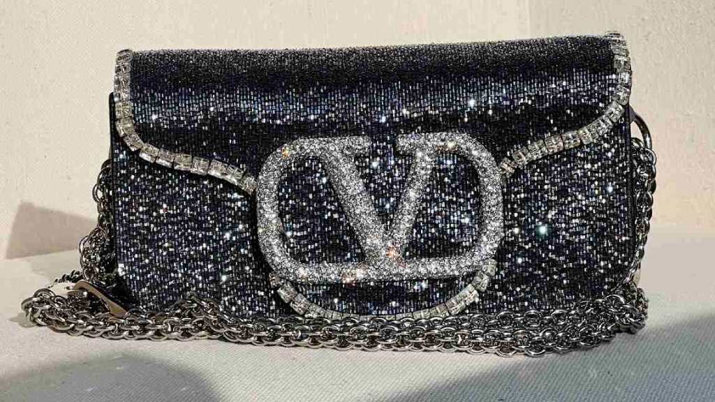 Foto de um dos produtos mais buscados da marca valentino garavani.