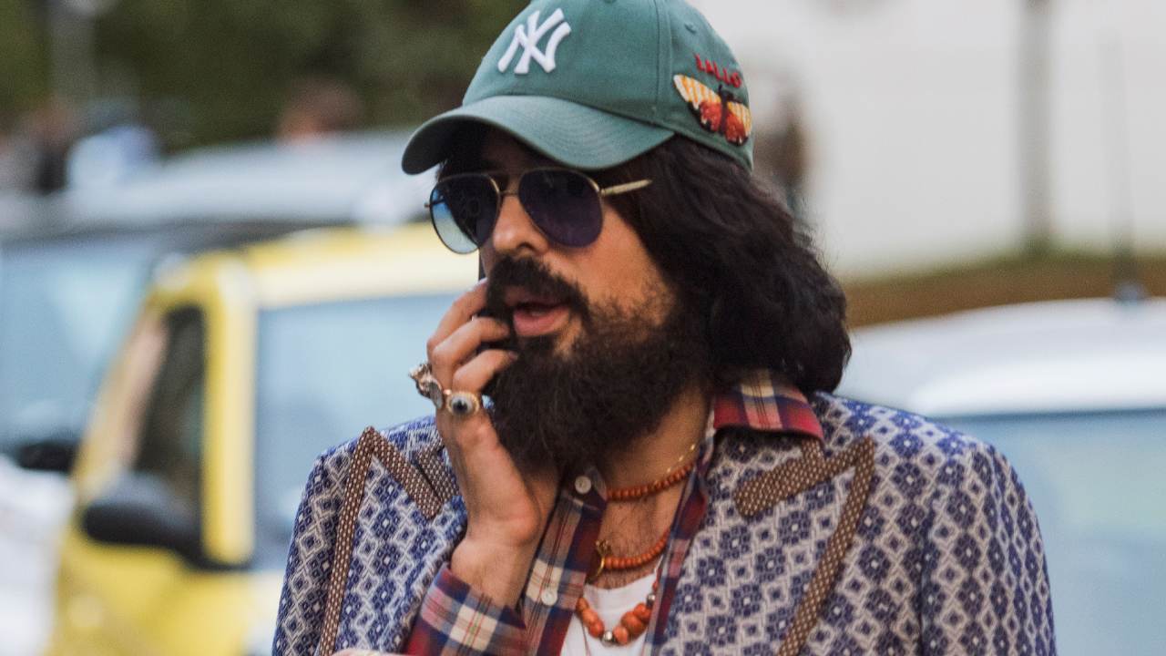 Foto de alessandro michele que comanda a Valentino em 2026.