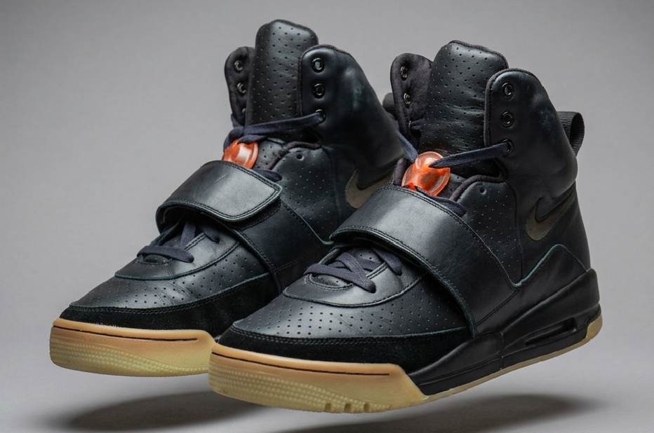 Foto do Nike Air Yeezy 1. um dos mais caros e valiosos do mercado de sneakers streetwear de luxo.