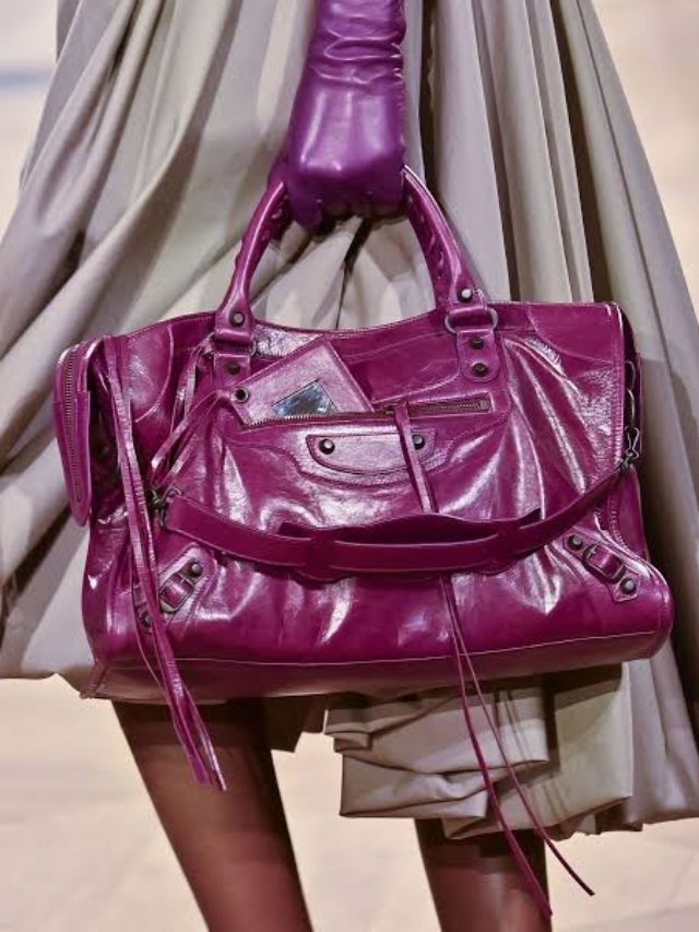 A Nova Era da Bolsa Balenciaga City: O que mudou com Piccioli?