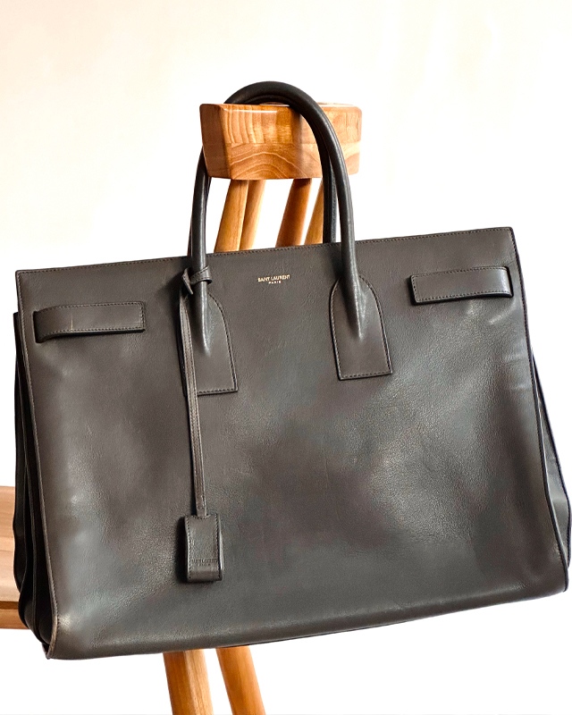 Bolsa best-seller da Yves Saint Laurent: modelo de sucesso Sac de Jour.