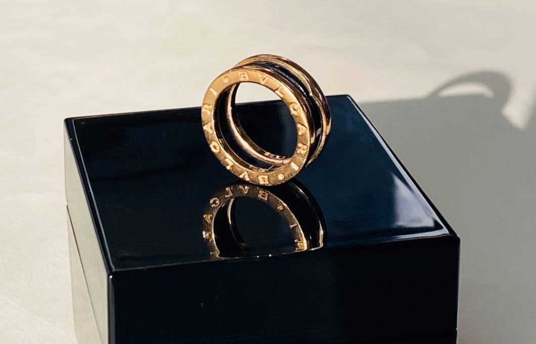 Anel Bulgari B.Zero1 second hand.
