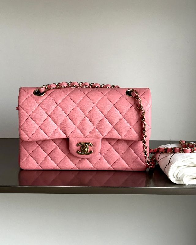 Bolsa Chanel Double Flap. Clique na imagem e confira mais modelos da marca!