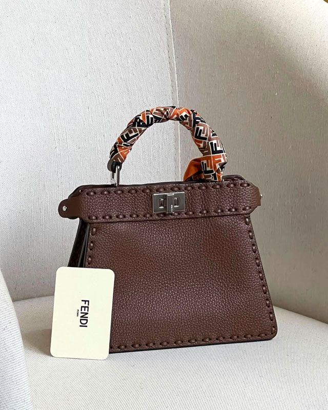 Bolsa Fendi Peekaboo. Clique na imagem e confira mais modelos!
