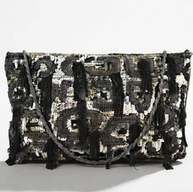 Foto de Clutch Valentino Glam com paetês original seminova.