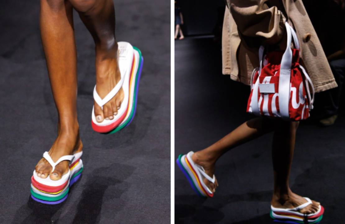Foto do desfile MM6 Margiela com os chinelos Havaianas, modelo Top 6Layers.