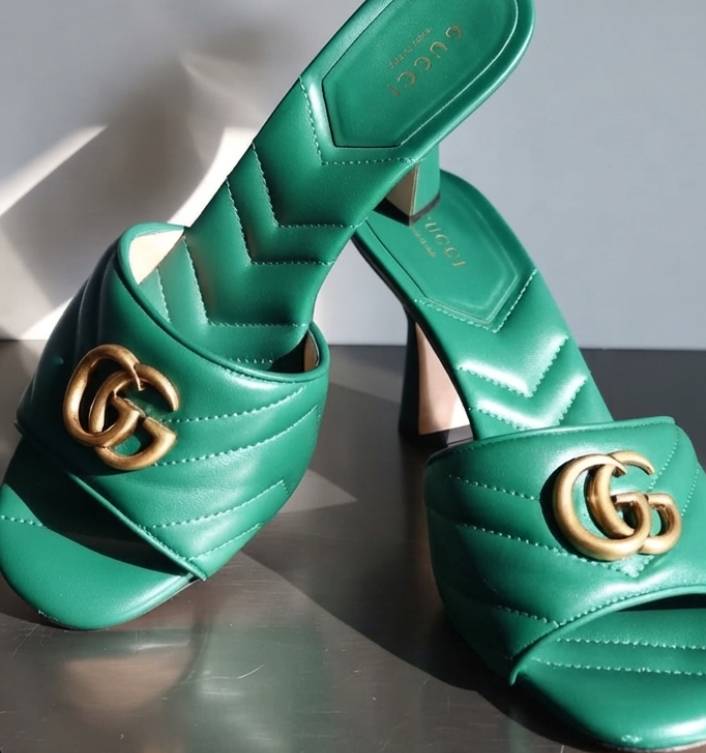 Sapato feminino da gucci original seminovo no etiqueta única.