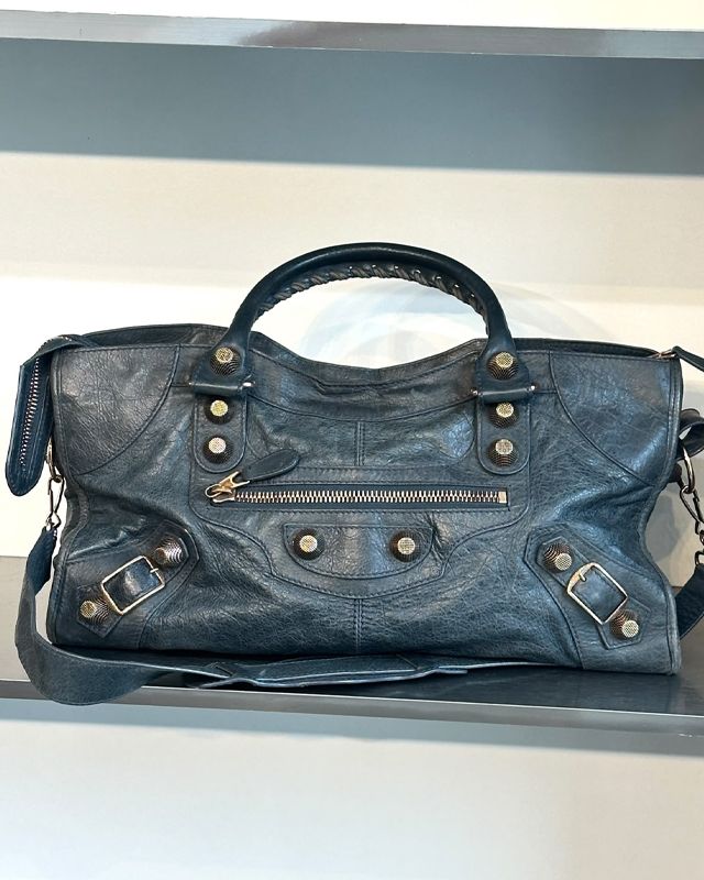 Bolsa Balenciaga Motorcycle. Clique na imagem e confira mais modelos!
